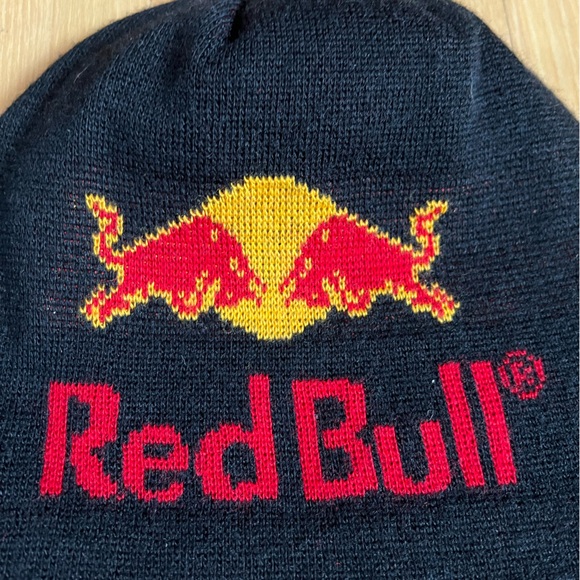 Athlete issue only RedBull winter hat - Picture 3 of 3